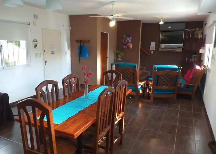 Casa Con Pileta En Roldan