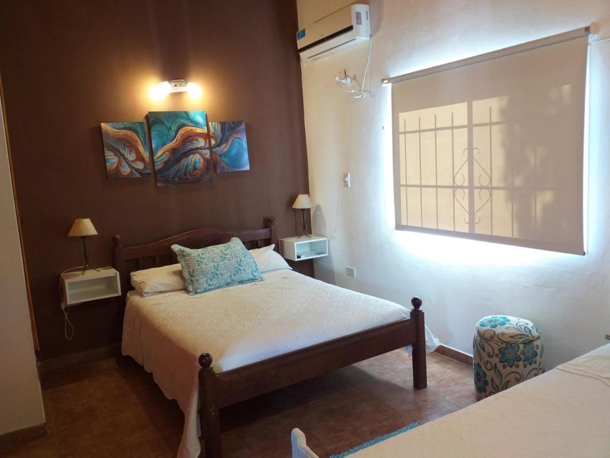 Casa Con Pileta En * Roldan